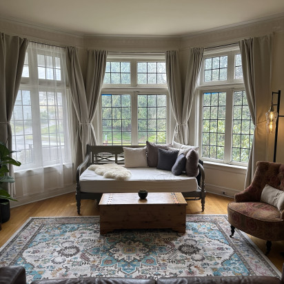 Stadium District Mansion Apartments